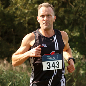 Toby Hart running